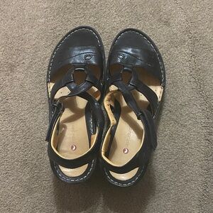 Clark’s Unstructured Women’s Black Sandals